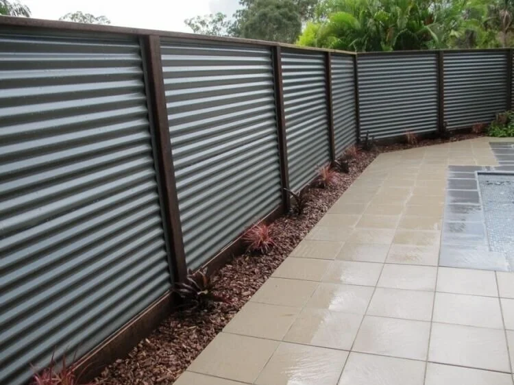 Fence contractor corrugated panel
